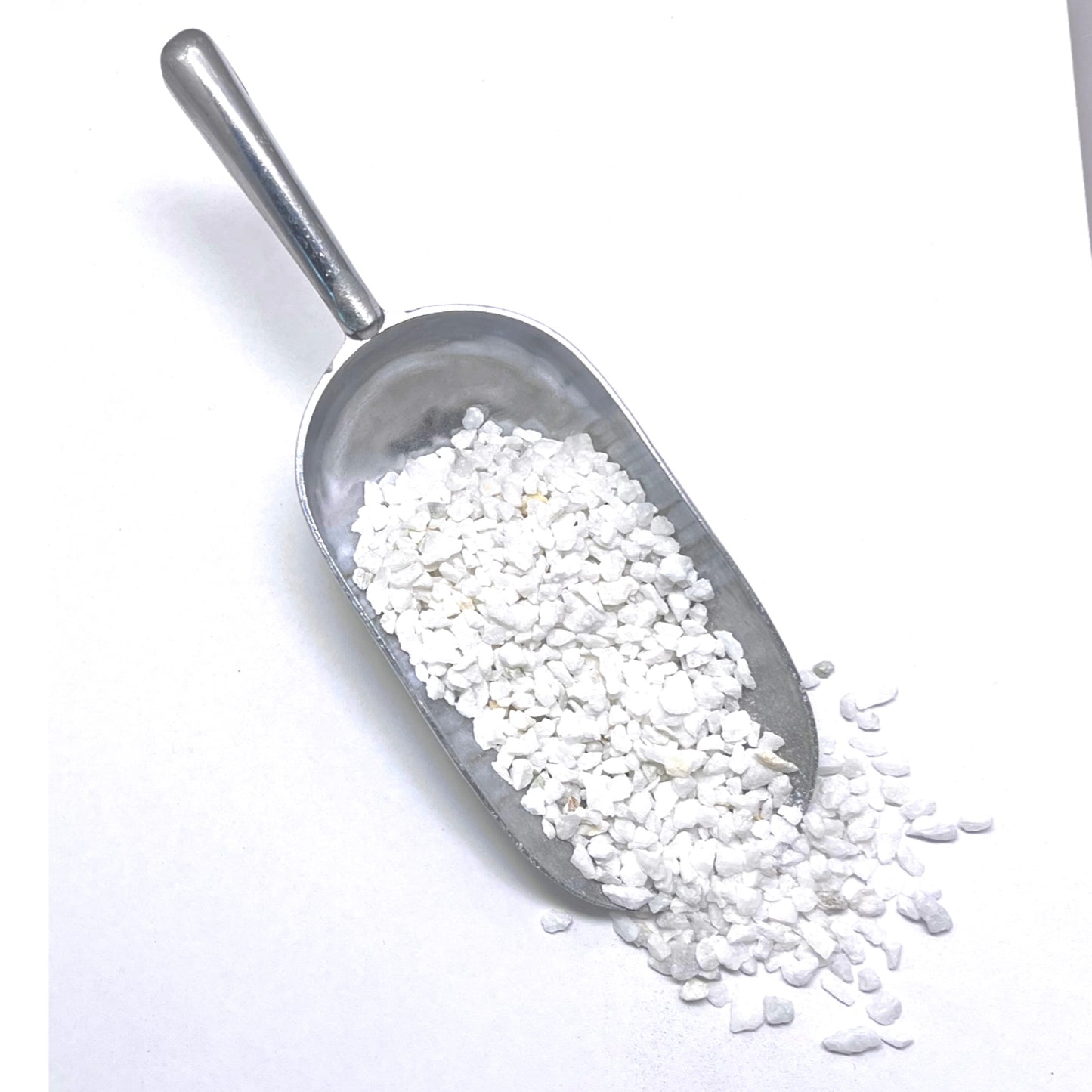 Decorative Crushed Gravel for DIY Terrariums- White